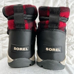 Sorel buffalo plaid booties 8.5